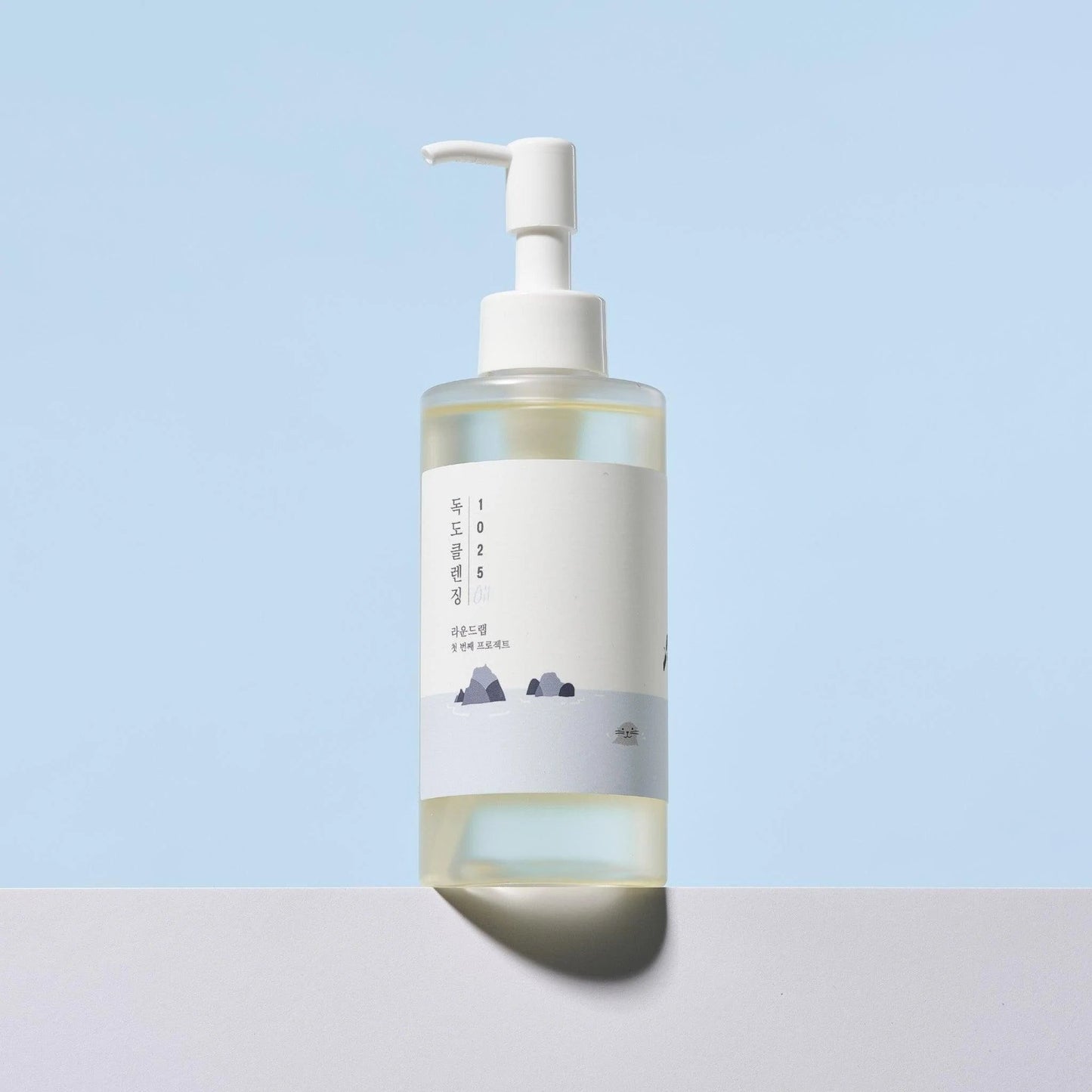 Round Lab LAB 1025 Dokdo Cleansing Oil 200 ml